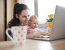 Ako zvládať prácu z domu popri materskej dovolenke